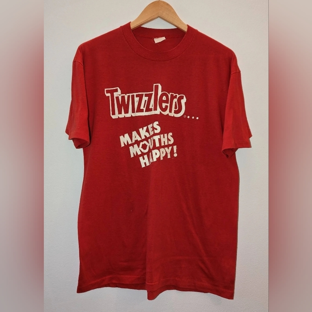 Vintage 80s Hersheys Twizzlers Tee Size XL (Fits Like L) Tee